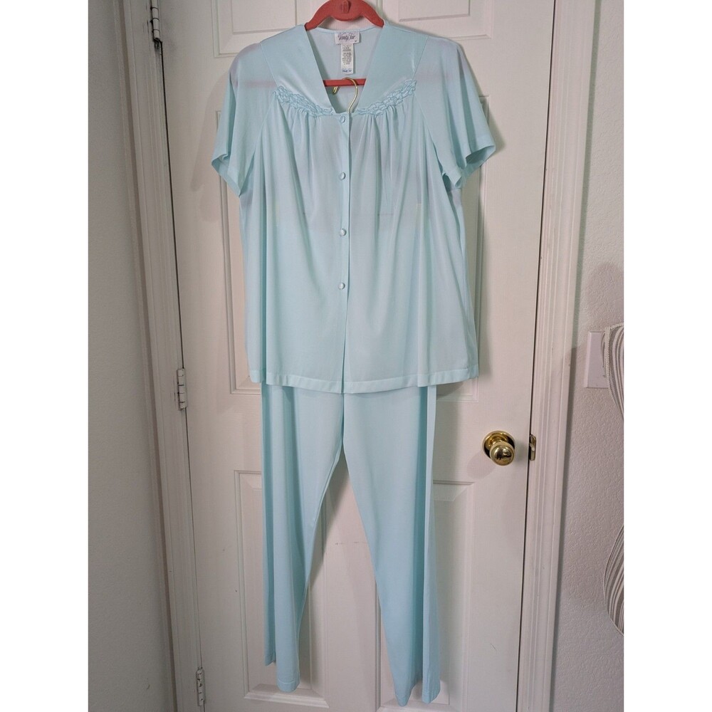 VTG Vanity Fair Rayon Pajama Set Womens Medium Blue Green Embroidered S/S Retro